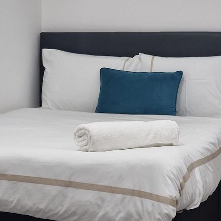 Brand New Collection Of Studios Close To Tube Station Лондон Экстерьер фото