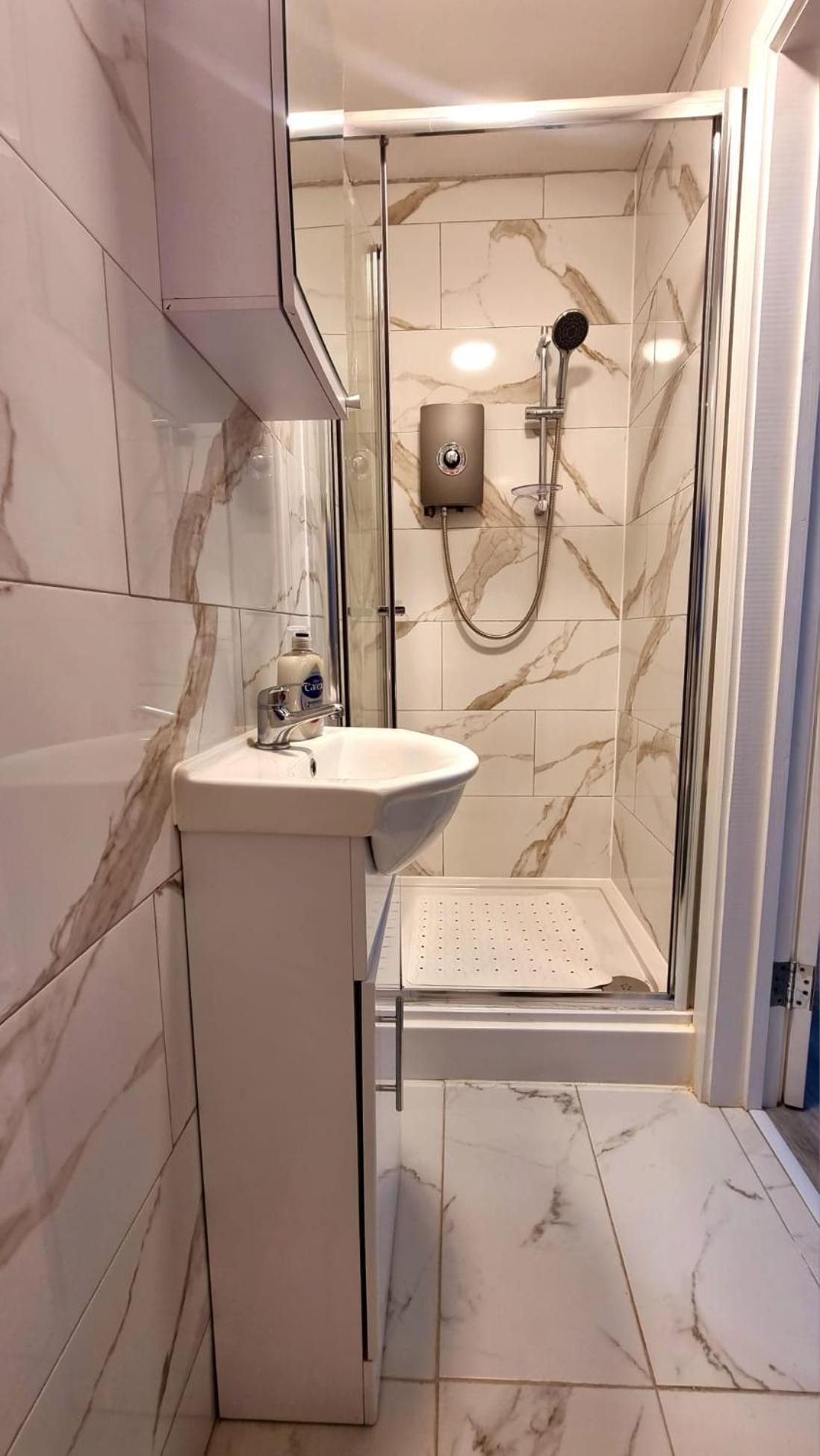 Brand New Collection Of Studios Close To Tube Station Лондон Экстерьер фото